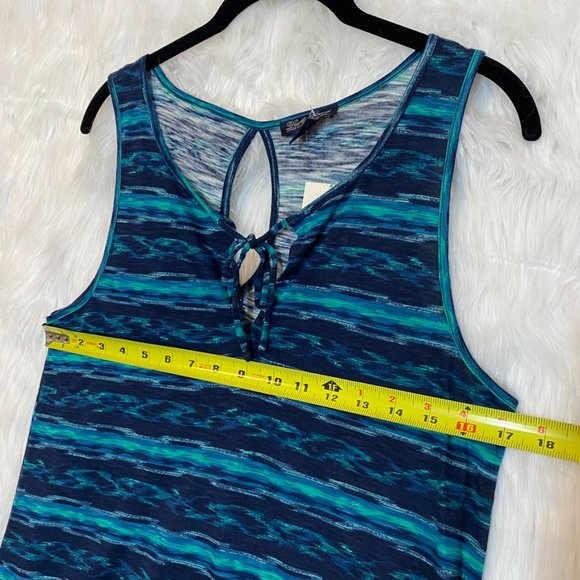 Lucky Brand Womens Tank Top with Keyhole Blue Wave Stripe Size Medium NEW - Picture 8 of 11